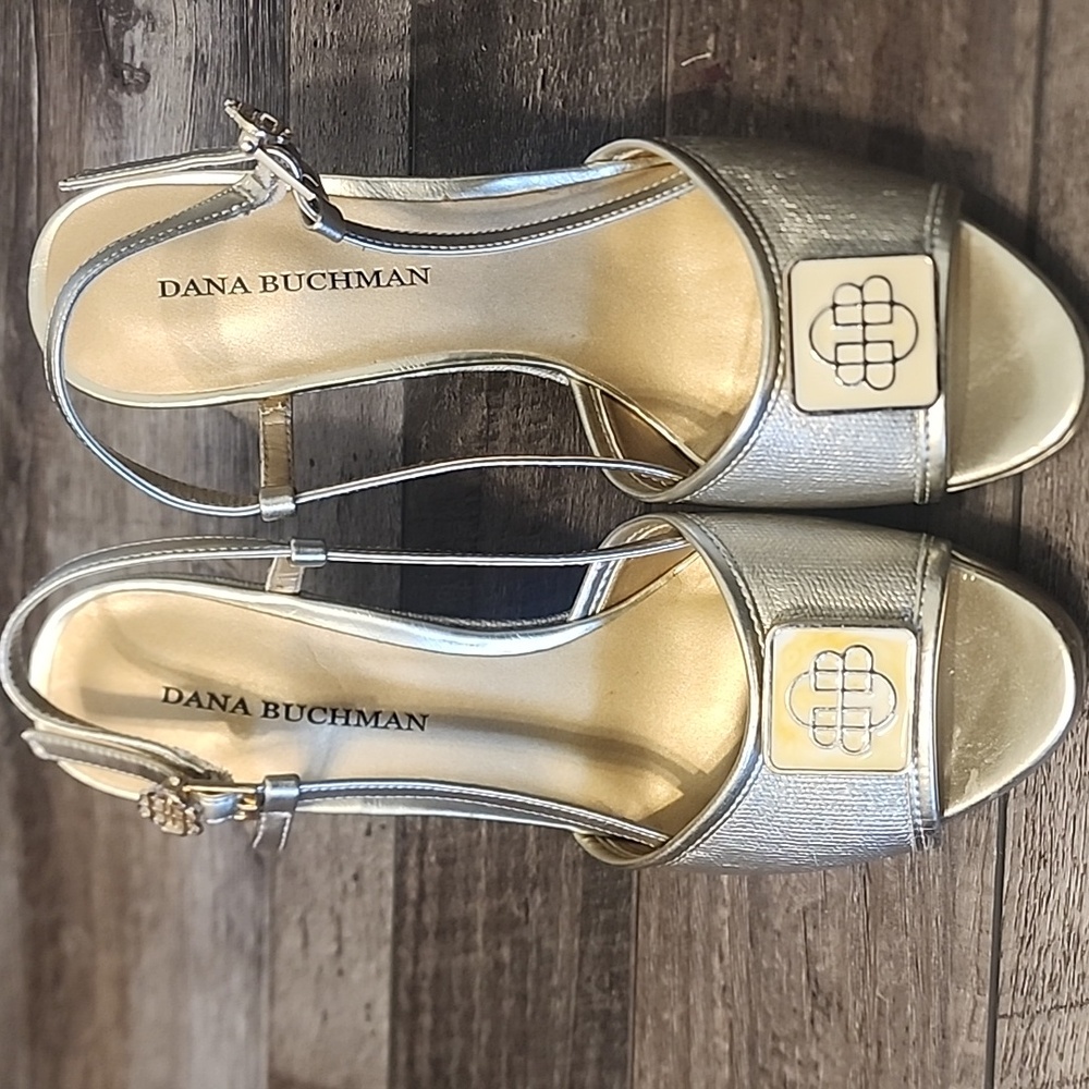 Dana Buchman Amalfi Gold Sling Back Wedges Open Toe Dress Shoes Size 9